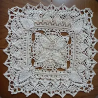 رومیزی دست بافت