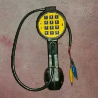 گوشی تست سیم ( غلامی )