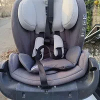 صندلی کودک واقعا در حد نو