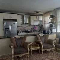 همخونه خانم زیر ۳۰ سال