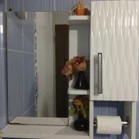 آینه‌ی روشویی