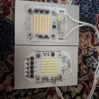 دوعدد چراق پر نور