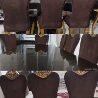 میز ناهار خوری ۸ نفره کار کرده و سالم