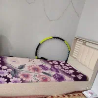 تخت تک نفره