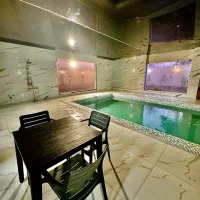 اجاره باغ ویلادوخواب استخربزرگ جکوزی داخل شهر