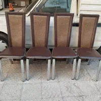 ۴ عدد صندلی غذاخوری