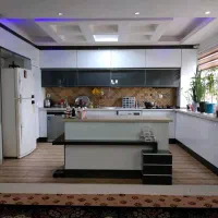 آرامش و راحتی در یک ویلا ۳ طبقه شیک و دلباز