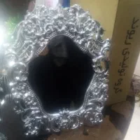 آیینه ی مجلل روی میزی