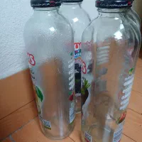 شیشه برای آب نارنج