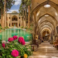 تور یک روز کاشان با تخفیف ویژه برای دانشجویان
