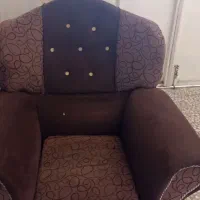 مبل هفت نفره ،بهمراه یک میز کوچک کشویی|مبلمان خانگی و میز عسلی|آمل, |دیوار