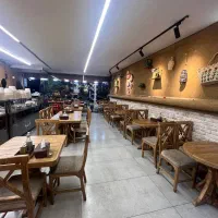 میز و صندلی رستوران کافه