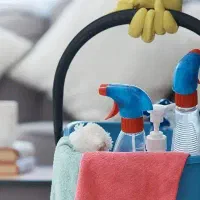 خدمات نظافت منزل و محل کار پاکشوران