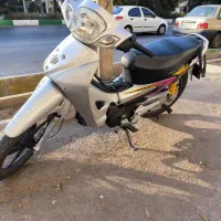 موتور سیکلت ویو