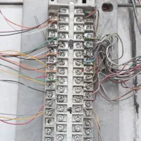 رفع خرابی خط  تلفن ثابت در محل شما