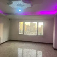 اجاره  واحد ۹۰ متری طبقه دوم فول انتهای شهرداری|اجارهٔ آپارتمان|آبیک, |دیوار