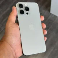 اپل iPhone 15 Pro Max با حافظهٔ ۵۱۲ گیگابایت