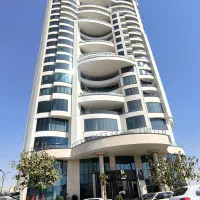 ۵۲ مت تجاری برج لکسون دریاچه