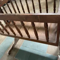 گهواره چوبی|تخت و صندلی بچه|لاهیجان, امیرشهید|دیوار