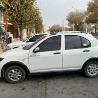 کوییک ۴۰۲|خودرو سواری و وانت|شاهین‌شهر, سعدی شمالی|دیوار