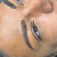 به یک نفربرای میکروبلیدینگ ابرو نیازدارم|خدمات آرایشگری و زیبایی|بندرعباس, |دیوار