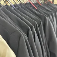 خیاط و وردست خیاط پالتو ومانتو زنانه