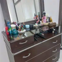 تخت دونفره چوبی بدون تشک با دراورآینه دار،پاتختی|تخت و سرویس خواب|لاهیجان, کوی استادان|دیوار