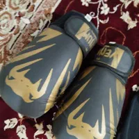 لوازم بوکس نو هستن همش یک ماه استفاده شده|تجهیزات ورزشی|نهاوند, |دیوار