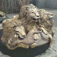 مجسمه مجموعه شیر