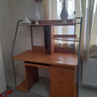 میز کامپیوتر جنس چوب