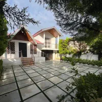 ویلاقدیمی باسندعرصه عیان/۸۵۰زیرقیمت پیلوت باغی۲۲۰م