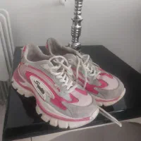 کفش و شومیز شیک