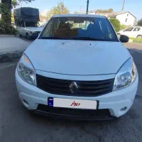 رنو ساندرو ۹۶ فوق العاده