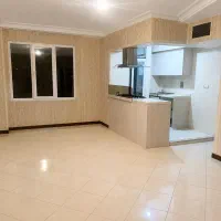 62متر دو خواب فول امکانات سالن پرده خور