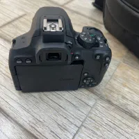 دوربین کنون 850D به همراه لنز ۱۸-۵۵|دوربین عکاسی و فیلم‌برداری|لاهیجان, شقایق|دیوار