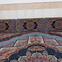 فرش و پشتی فیروزه ای