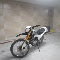 موتور پرشی crf ۲۰۰ تریل|موتورسیکلت|ارومیه, |دیوار