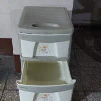 دراور ۴ کشو پلاستیکی ومیز آهنی آکواریوم|جاکفشی، کمد، دراور|اسلامشهر, شهرک احمدیه|دیوار