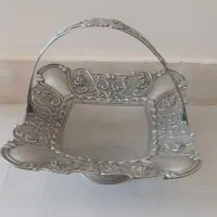 شیرینی خوری