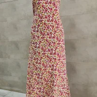 فروش انواع پارچە سادە،طرح و دار و روسری‌ مجلسی|لباس|مریوان, |دیوار