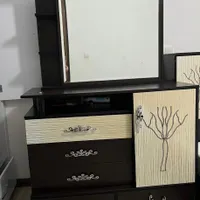 میز و آینه