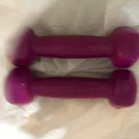 یه جفت دمبل نیم کیلویی