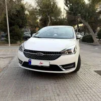 آریزو 5 IE لاکاغذی در حد نو