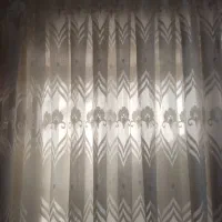 پرده طرح دارکرم رنگ
