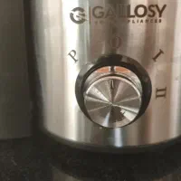 دستگاه اب میوه گیری|آبمیوهگیر و آبمرکباتگیر|خمینیشهر, |دیوار