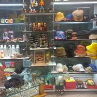 ویترین و قفسه|فروشگاه و مغازه|هشتگرد, هشتگرد قدیم|دیوار