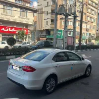 جک j5 مدل ۱۳۹۳اتومات موتور 1800 بی رنگ (تکبرگ)|خودرو سواری و وانت|رشت, یخسازی|دیوار