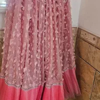 لباس محلی صورتی