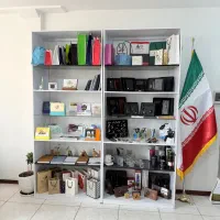 ویترین مغازه ویترین شرکتی کتابخانه قفسه|بوفه، ویترین، کنسول|تهران, عباس‌آباد|دیوار