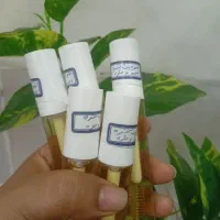 روغن تقویت کننده ابرو و مژه